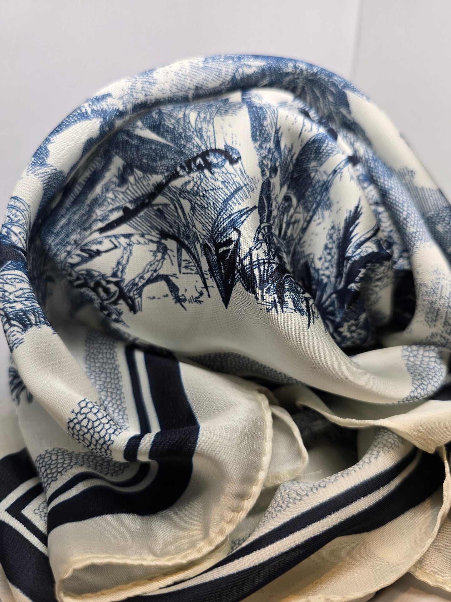 Foulard feuillage bleu