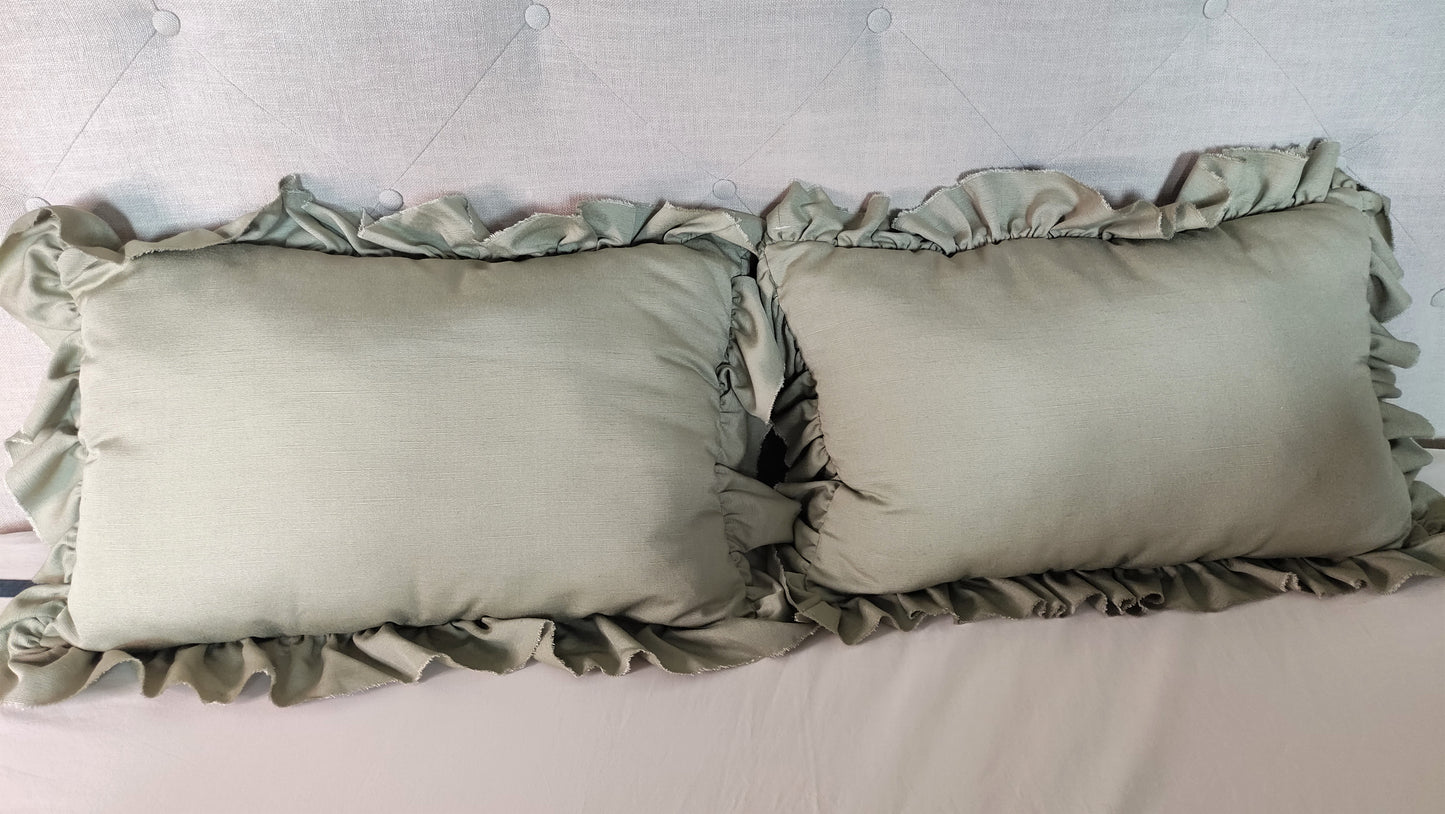 Coussin à volant O TEMPS SUSPENDU - MA REINE - Fabriqué en France