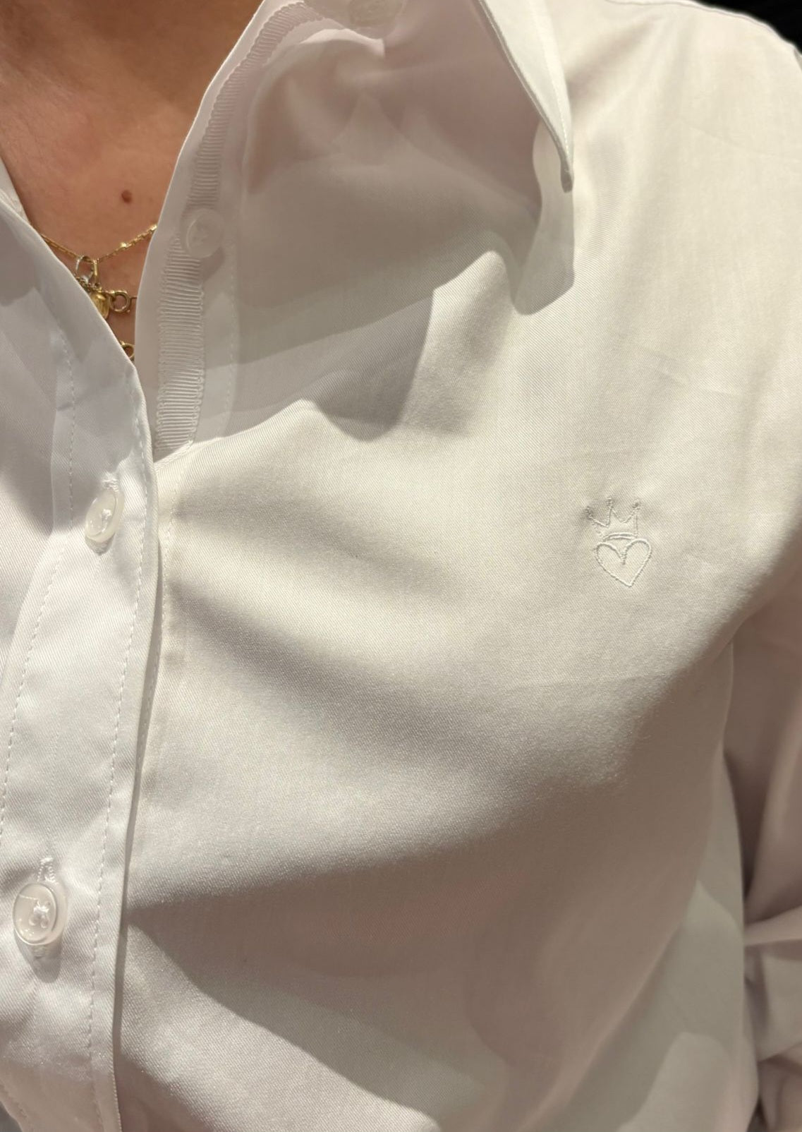 Chemise blanche NORMANDIE - MA REINE X Marie-Anne LECOEUR