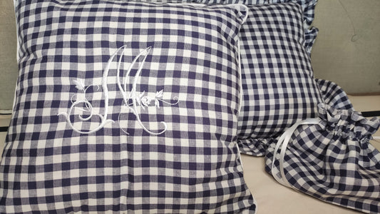 Coussin carré UN DIMANCHE A LA CAMPAGNE - MA REINE - Edition limitée - Fabriqué en France