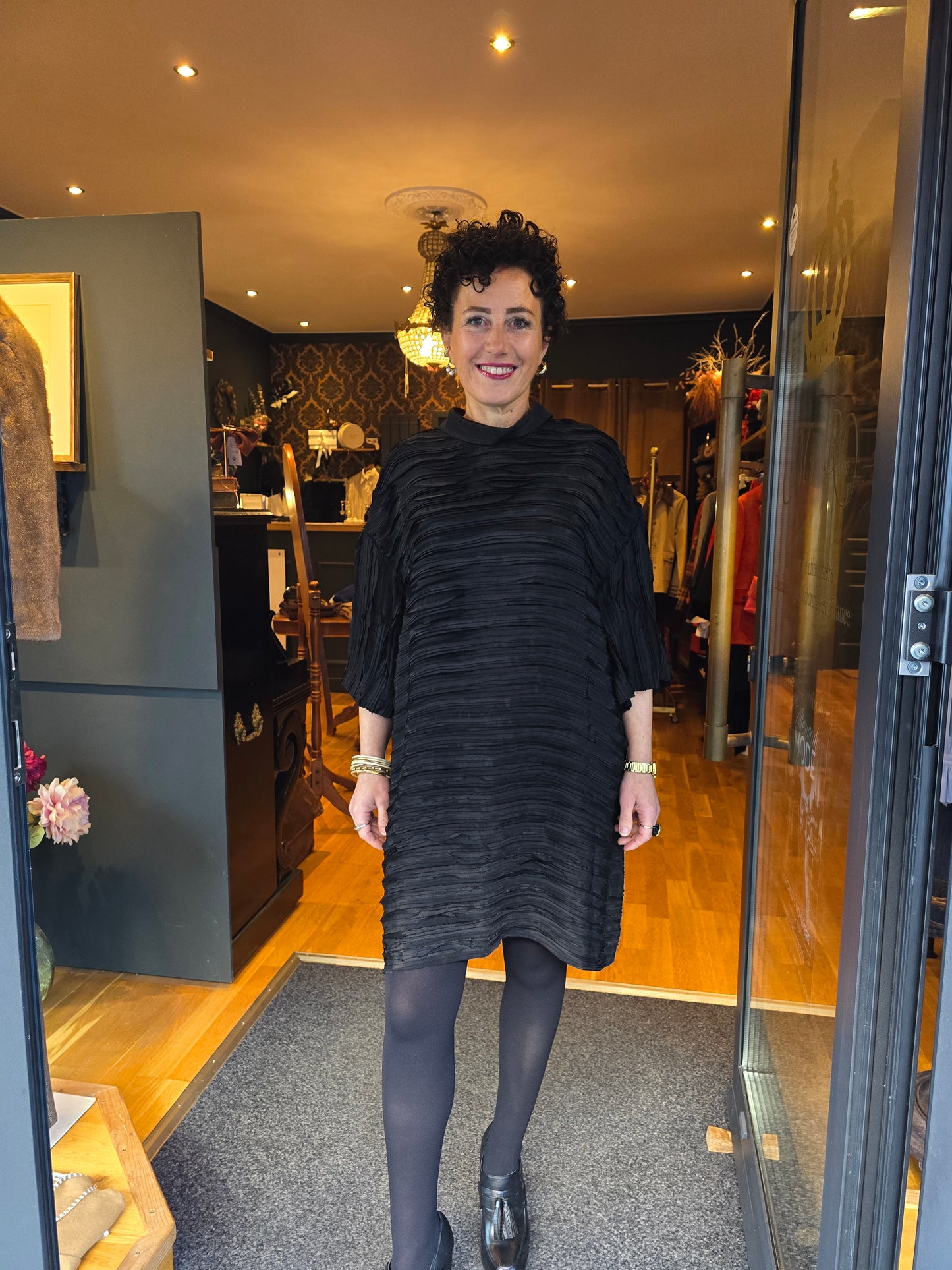 Robe plissée noire - Taille unique