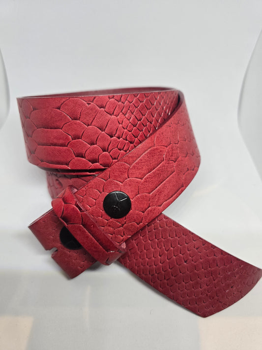 Ceinture rouge grenat imprimé croco