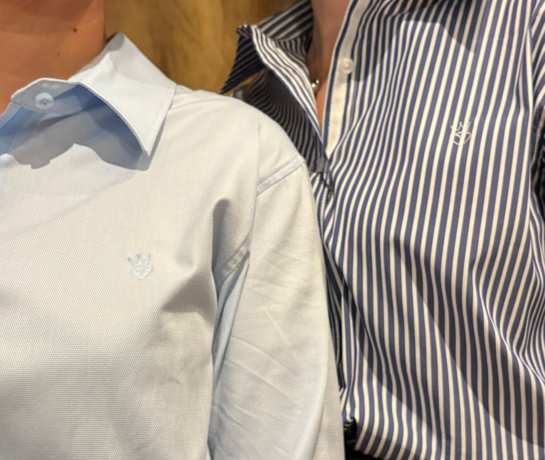 Chemise bleu ciel NORMANDIE - MA REINE X Marie-Anne LECOEUR