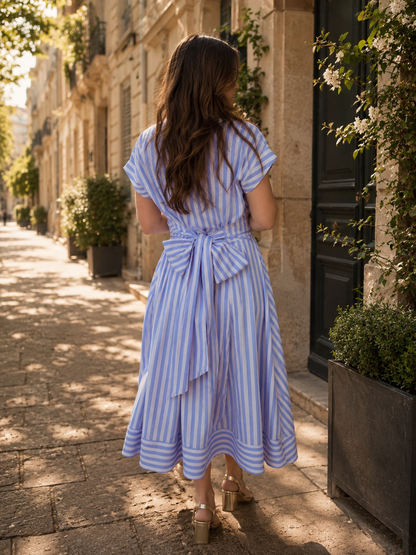 Robe rayée bleue